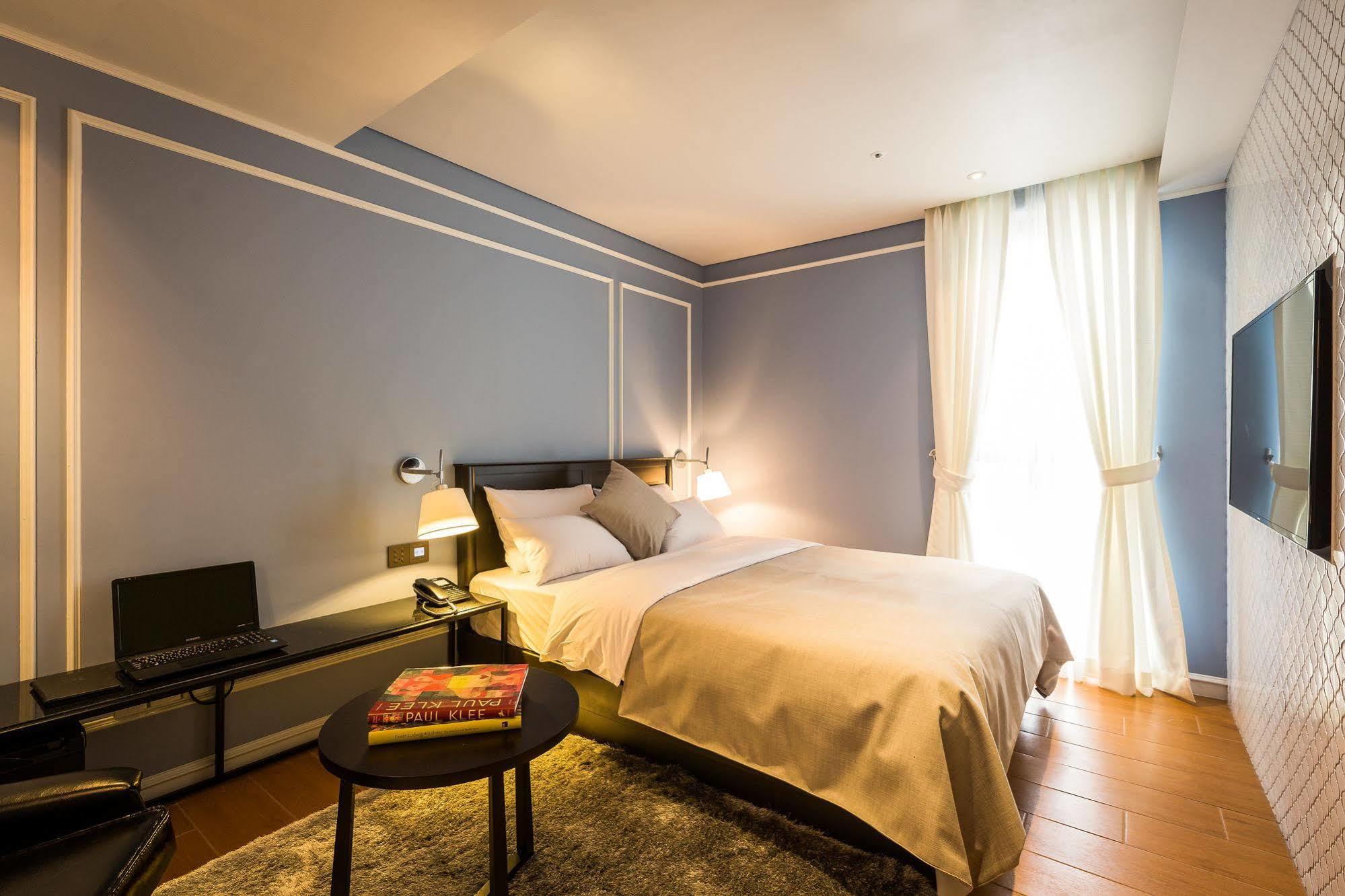 Trang Blue Hotel Seoul Exterior photo